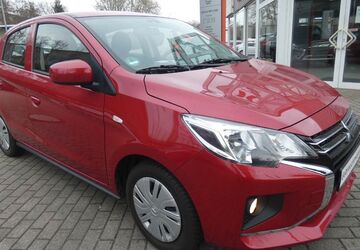 Mitsubishi Space Star 3.203 km 10.990 &euro; Radebeul 01445