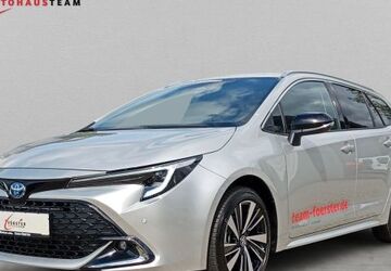 Toyota Corolla 3.000 km 32.640 &euro; Pirna 01796