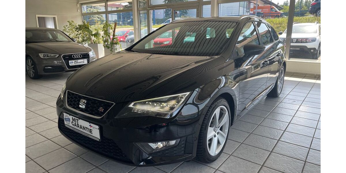 Seat Leon 73.382 km 14.699 &euro; Kesselsdorf 01723