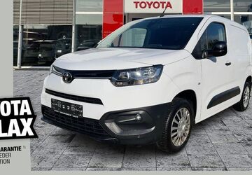 Toyota Proace City 47.869 km 15.990 &euro; Dresden 01139
