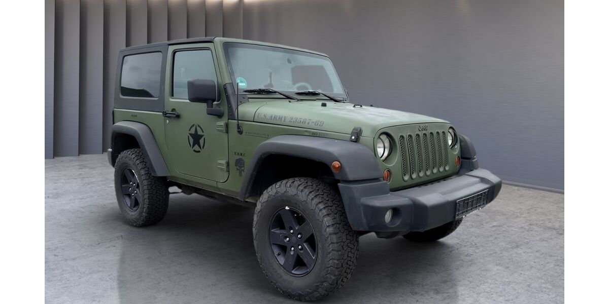 Jeep Wrangler 179.000 km 13.900 &euro; Dresden 01108