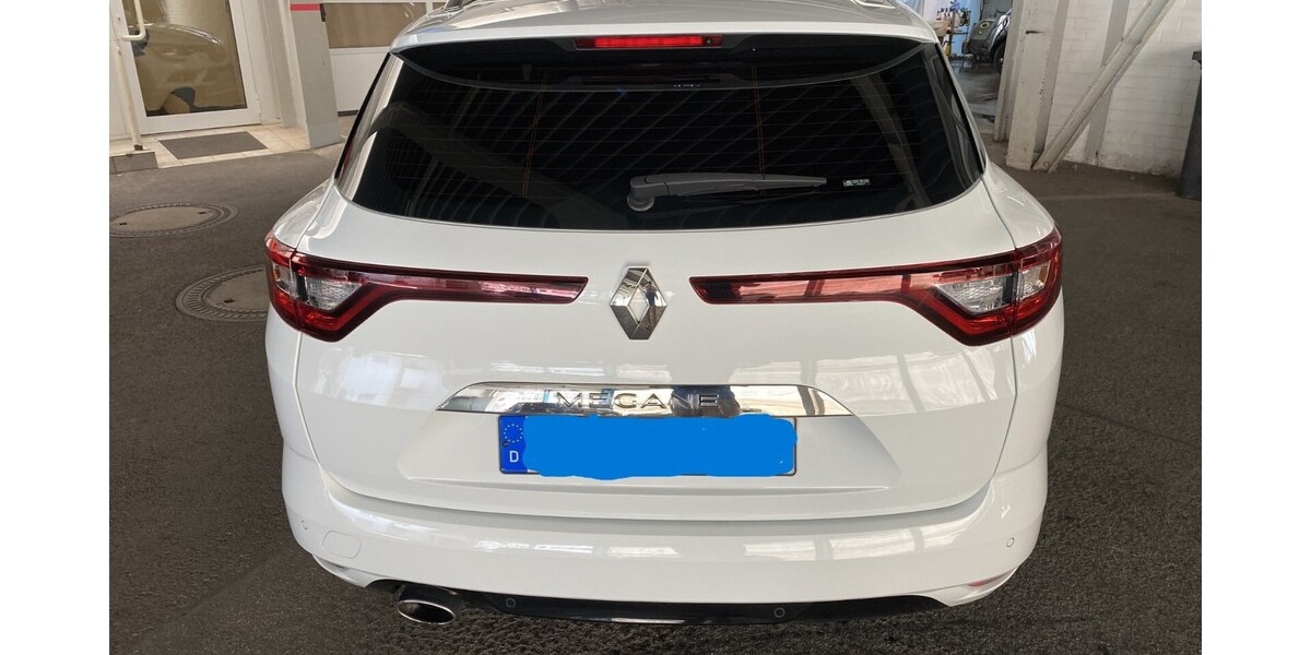 Renault Megane IV Grandtour 89.000 km 13.800 &euro; Dresden 01067
