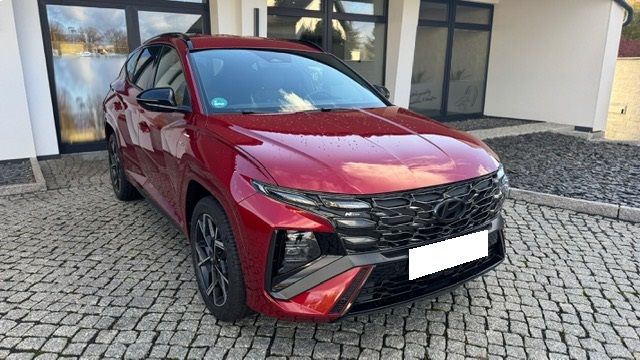 Hyundai TUCSON 24.000 km 35.300 &euro; Coswig 01640