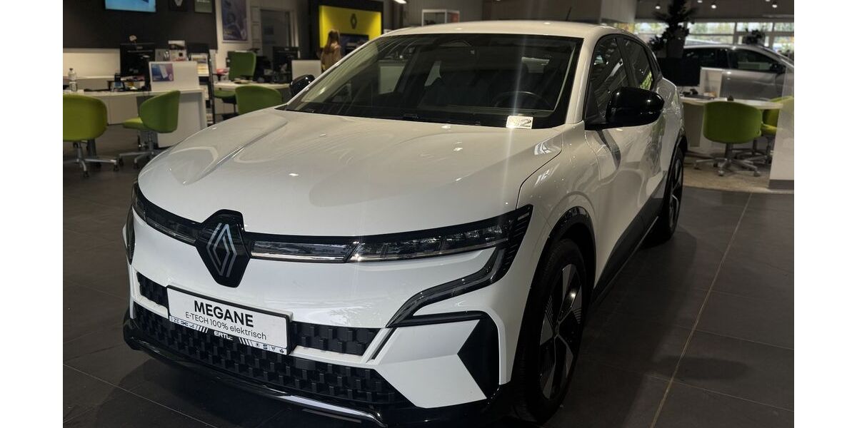 Renault Megane E-TECH 10.067 km 24.690 &euro; Dresden 01139