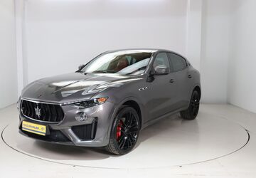 Maserati Levante 69.423 km 48.490 &euro; Dresden 01237