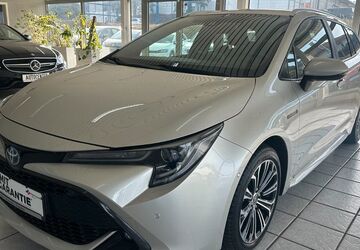 Toyota Corolla 50.826 km 21.499 &euro; Kesselsdorf 01723