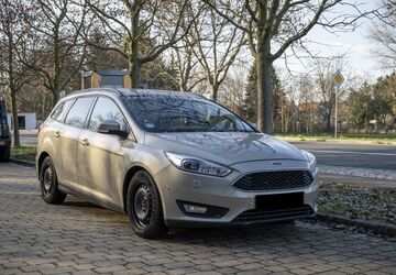Ford Focus 160.000 km 9.800 &euro; Dresden 01157