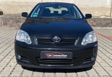 Toyota Corolla 207.651 km 2.799 &euro; Dresden 01187