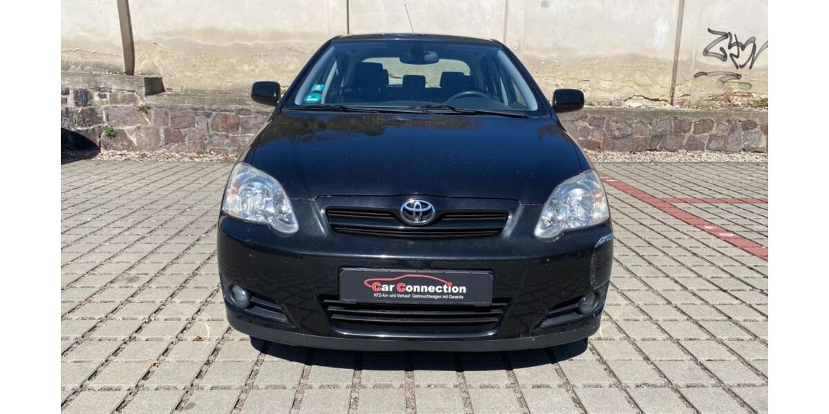 Toyota Corolla 207.651 km 2.999 &euro; Dresden 01187