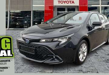 Toyota Corolla 25.763 km 25.990 &euro; Dresden 01217