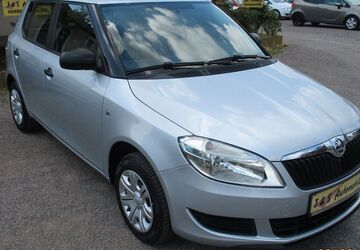Skoda Fabia 87.000 km 4.999 &euro; Dresden 01277