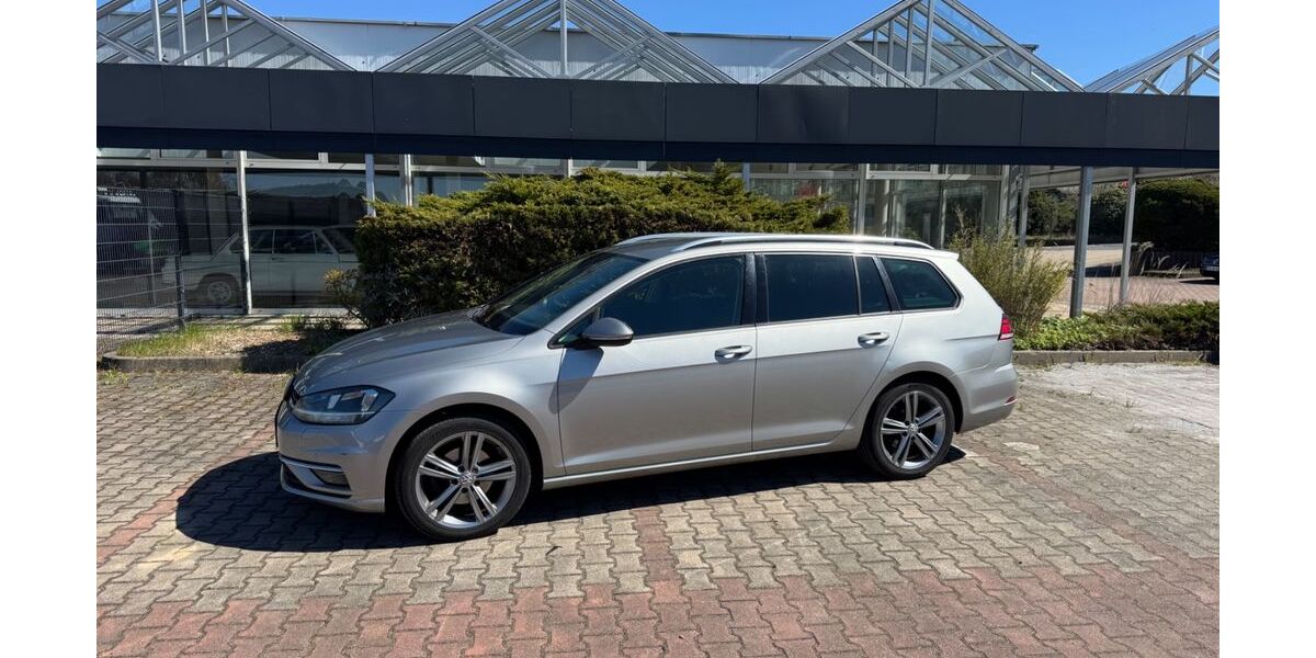 VW Golf 242.870 km 6.990 &euro; Struppen 01796