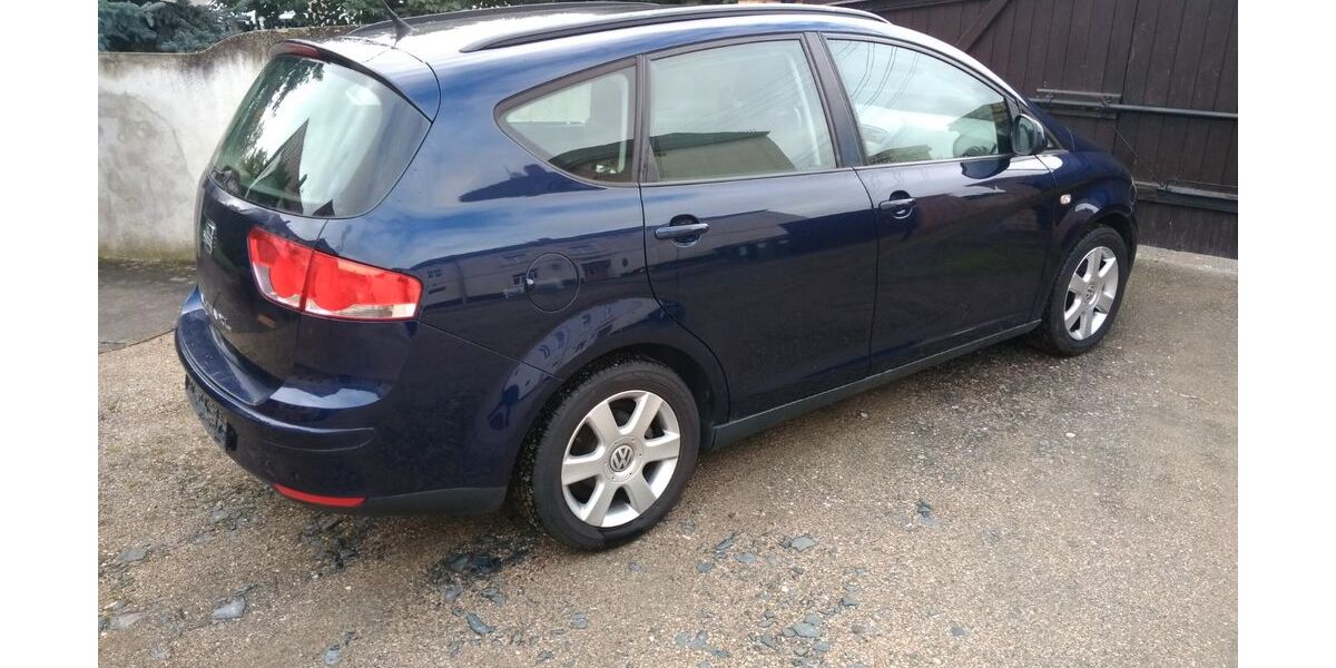 Seat Altea 162.000 km 2.900 &euro; Dresden 01219