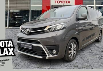 Toyota Proace (Verso) 62.768 km 31.480 &euro; Dresden 01139