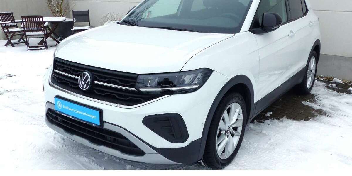 VW T-Cross 22.425 km 24.980 &euro; Dippoldiswalde 01744
