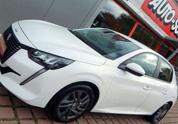 Peugeot 208 18.000 km 15.950 &euro; Pirna Sächsische Schweiz 01796