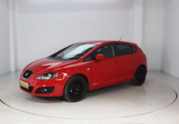 Seat Leon 171.176 km 4.680 &euro; Dresden 01237
