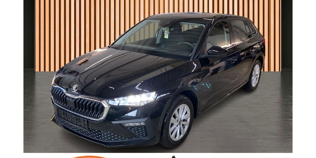 Skoda Scala 13.816 km 18.980 &euro; Dresden 01328