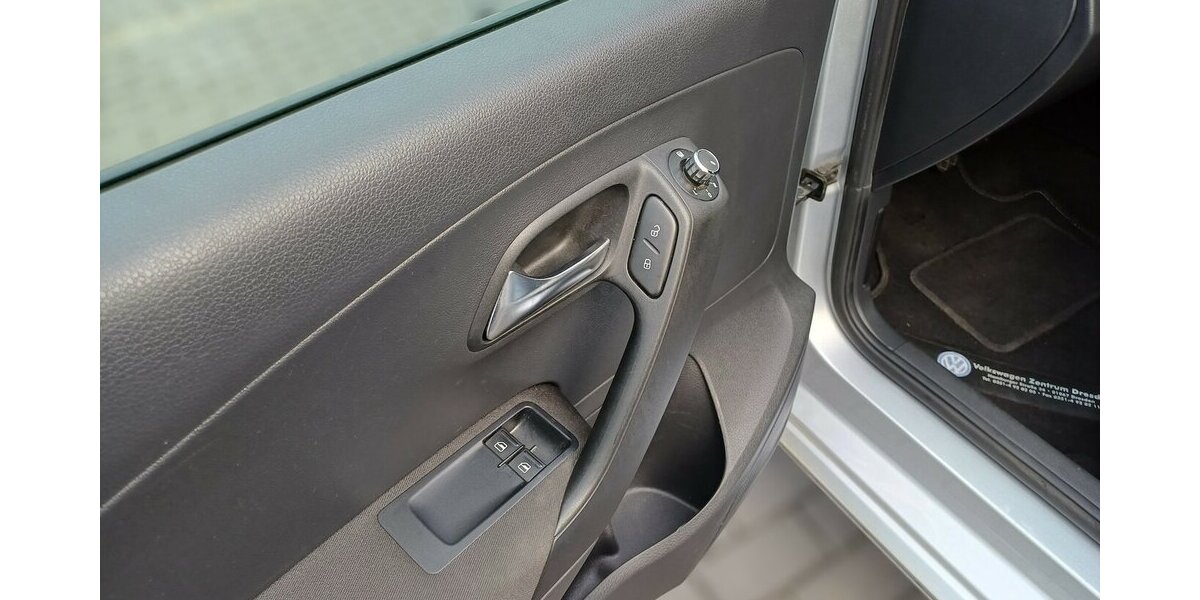 VW Polo Trendline 98.850 km 5.995 &euro; Meißen 01662