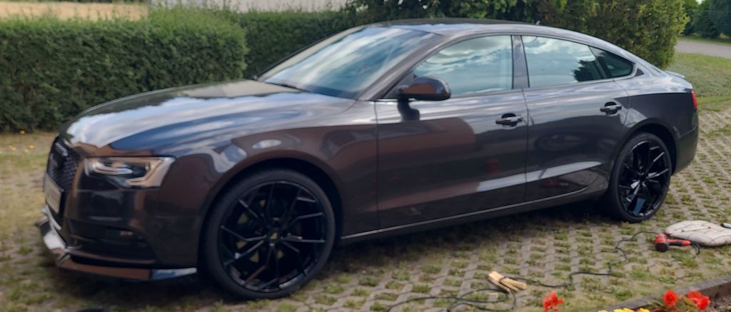 Audi A5 181.000 km 13.700 &euro; Pulsnitz 01896