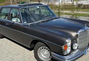 Mercedes-Benz 280 124.000 km 27.400 &euro; Kesselsdorf 01723