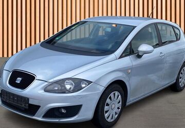 Seat Leon 135.100 km 2.980 &euro; Dresden 01328