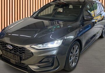 Ford Focus 10.599 km 22.980 &euro; Dresden 01328