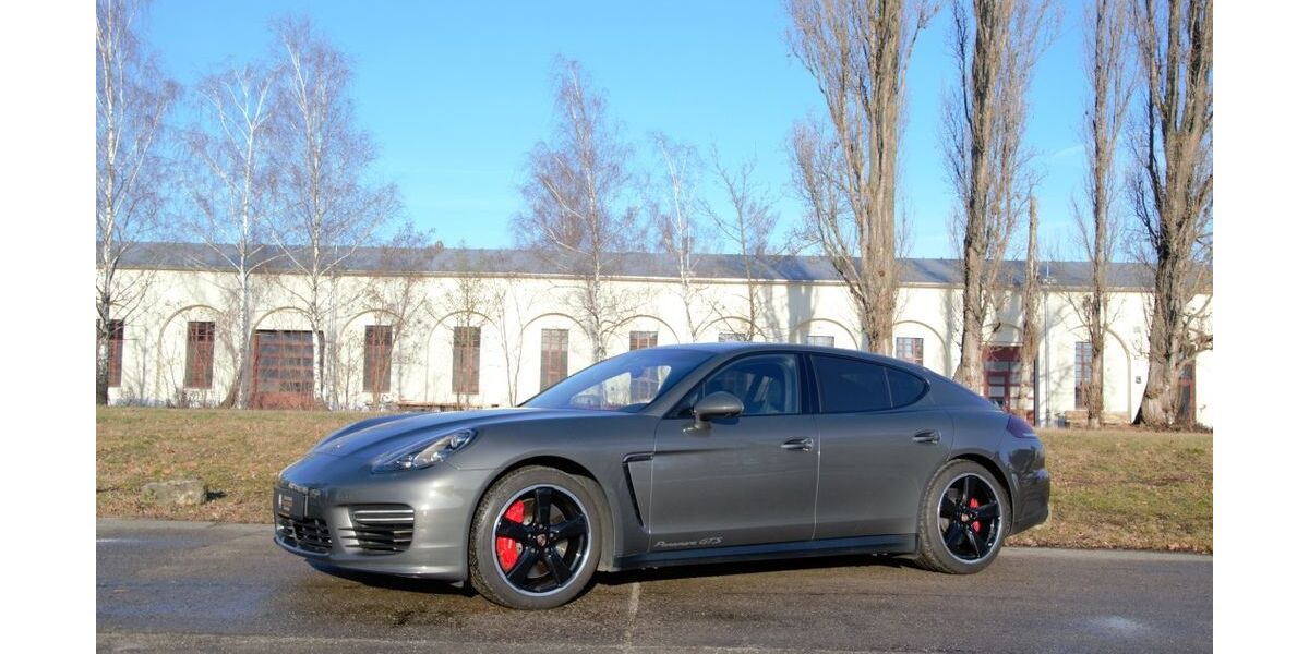 Porsche Panamera 67.050 km 52.500 &euro; Dresden 01099