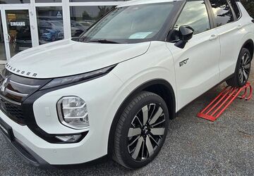 Mitsubishi Outlander 1.500 km 43.990 &euro; Radeberg 01454
