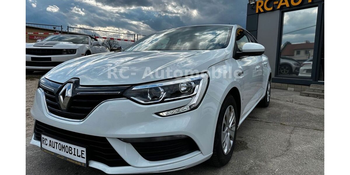 Renault Megane 68.000 km 12.500 &euro; Ottendorf- Okrilla 01458