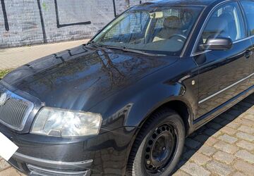 Skoda Superb 422.000 km 3.200 &euro; Dresden 01139