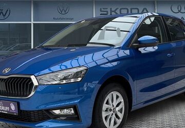 Skoda Fabia 4.000 km 22.980 &euro; Wilsdruff 01723