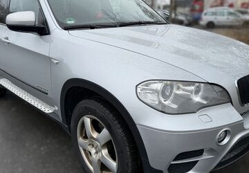 BMW X5 278.000 km 7.500 &euro; Bannewitz 01728