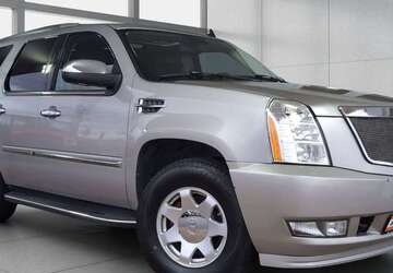 Cadillac Escalade 157.806 km 10.990 &euro; Dresden 01257