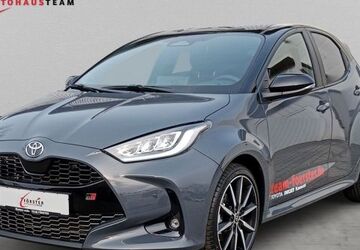 Toyota Yaris 9.500 km 28.640 &euro; Pirna 01796