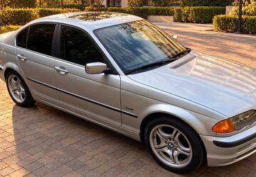 BMW 328 282.000 km 2.999 &euro; Dresden 01139