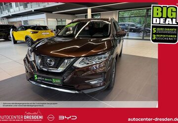 Nissan X-Trail 82.724 km 16.880 &euro; Dresden 01067