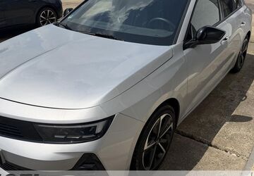 Opel Astra 42.970 km 18.899 &euro; Dresden 01157