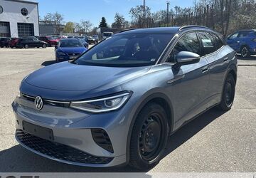 VW ID.4 32.229 km 29.899 &euro; Dresden 01157