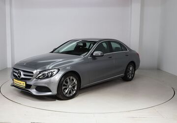 Mercedes-Benz C 180 111.867 km 16.980 &euro; Dresden 01237