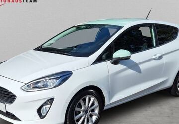 Ford Fiesta 25.668 km 11.890 &euro; Pirna 01796