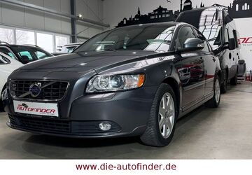 Volvo S40 131.907 km 8.999 &euro; Coswig 01640