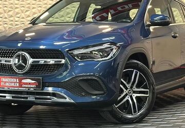 Mercedes-Benz GLA 250 71.250 km 27.999 &euro; Heidenau 01809