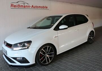 VW Polo 82.152 km 16.990 &euro; Dresden 01156
