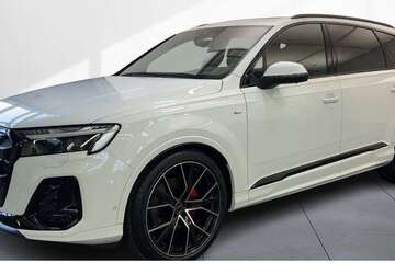 Audi Q7 3.017 km 84.890 &euro; Dresden 01067