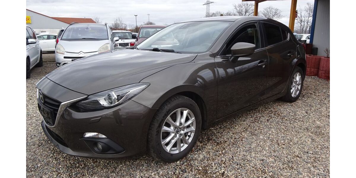 Mazda 3 223.371 km 5.200 &euro; Dresden 01219