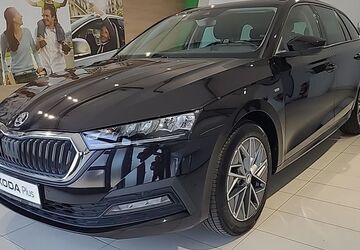 Skoda Octavia 23.801 km 26.890 &euro; Dresden 01067