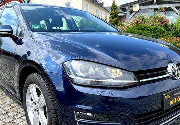 VW Golf 61.800 km 15.880 &euro; Königsbrück bei Dresden 01936