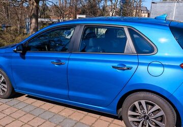 Hyundai i30 69.000 km 16.999 &euro; Dresden 01328