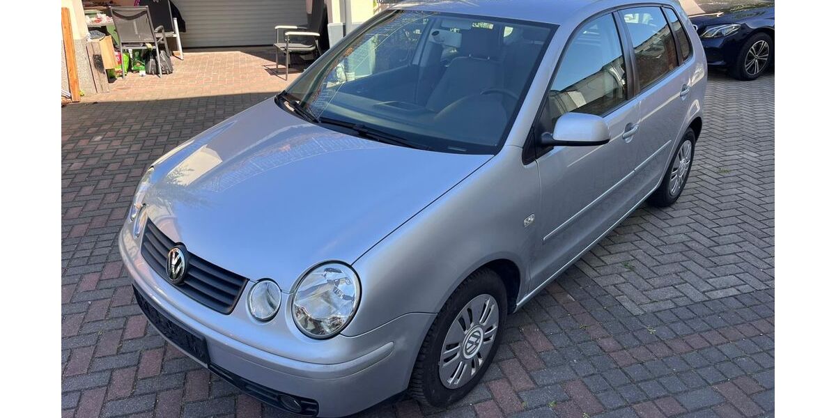 VW Polo 106.000 km 2.997 &euro; Dresden 01139